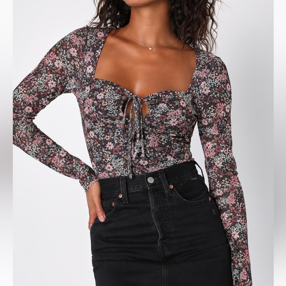 LulusIrresistible Wonder Black Floral Print Mesh Keyhole Bodysuit
